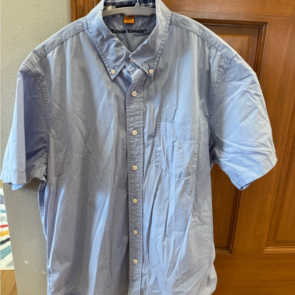 Tailor Vintage Men's Light Blue Button Down Shirt